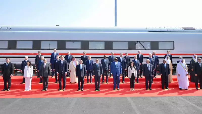 Bakan Uraloğlu, TRANSMEA 2025 Fuarı için Mısır'da