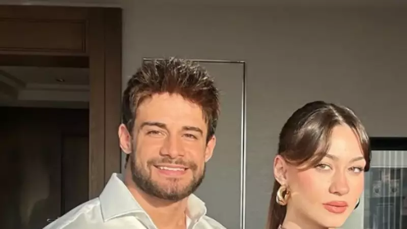 Batuhan Karacakaya Sevgilisi Sinem Akar'la Romantik Anlarını Paylaştı