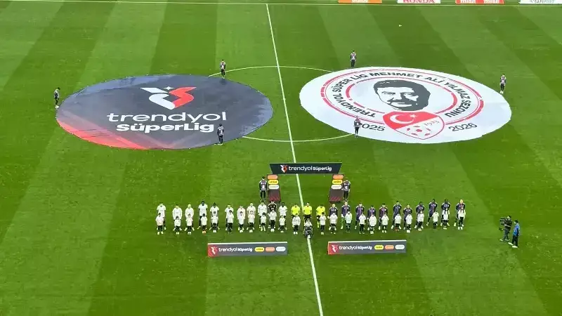 Beşiktaş Maçına Martı İz Düştü: Süleyman Seba Efsanesi Canlandı