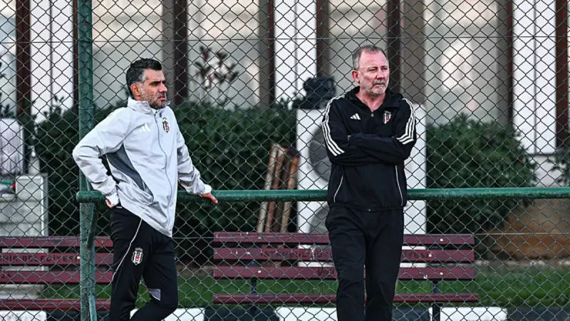 Beşiktaş Milli Arada Çalışmalarına Hız Kesmeden Devam Ediyor