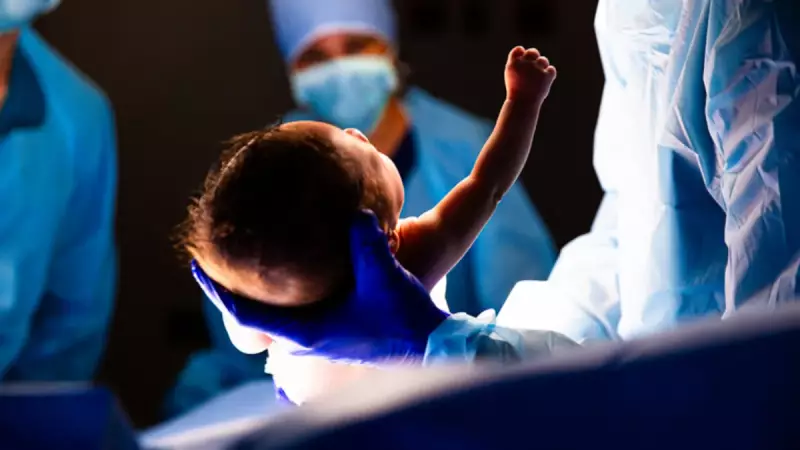 Beyni Olmadan Doğan Kadın 20 Yaşında: Doktorları Şaşkına Çevirdi