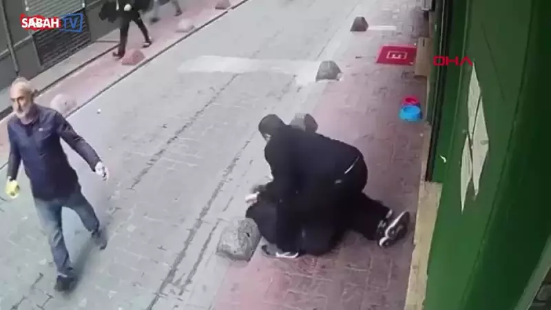 Beyoğlu'nda Güvenlik Görevlisi Tartışma Sonrası Adam Dövdü ve Polise Teslim Oldu