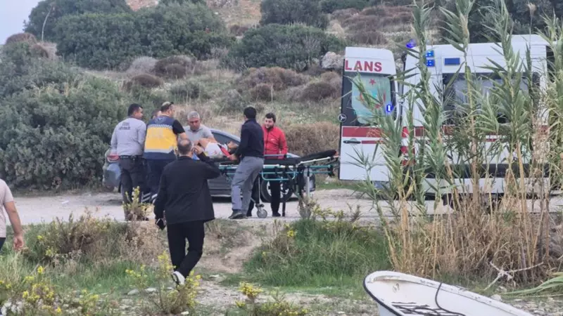 Bodrum'da Tekne Fırtınada Kayalıklara Çarptı! 4 Kişi Yaralandı