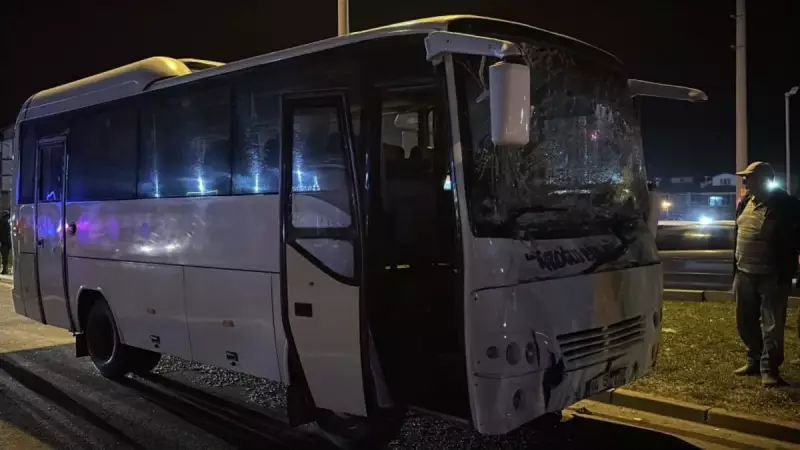 Bolu'da 3 Servis Çarpıştı: 11 Yaralı!