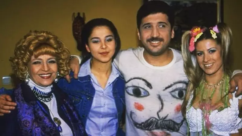 Cem Davran'dan Nostaljik Ruhsar Paylaşımı: Bilenler Bilmeyenlere Anlatır