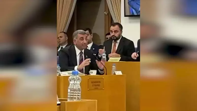 CHP'li Gürsel Erol Bakan Kurum'u Övdü: Deprem Konutları Başarı Hikayesi