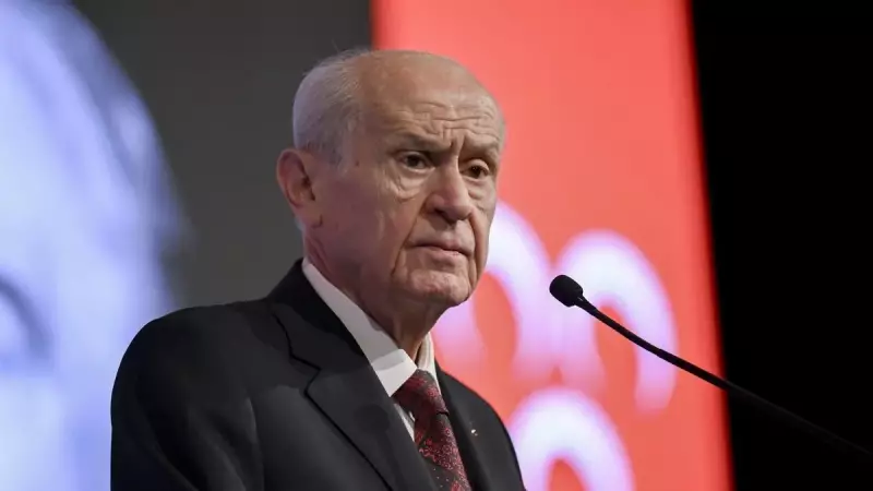 Devlet Bahçeli'den 10 Kasım Mesajı: Cumhuriyet'e Sahip Çıkmak Görevimiz