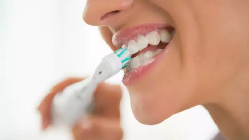 Diş Fırçalama Zamanı Uzmanı Şaşırttı: İdeal Saat 07.15!