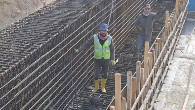 Diyarbakır'da İskele Faciası: Poz Verdikleri Anlar Son Görüntüleri Oldu