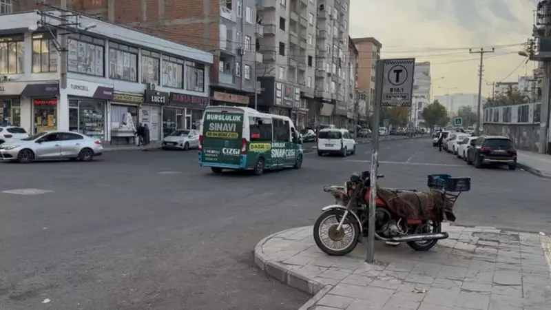 Diyarbakır'da Taksi Şoförü Recep Özgür Silahlı Saldırıda Hayatını Kaybetti