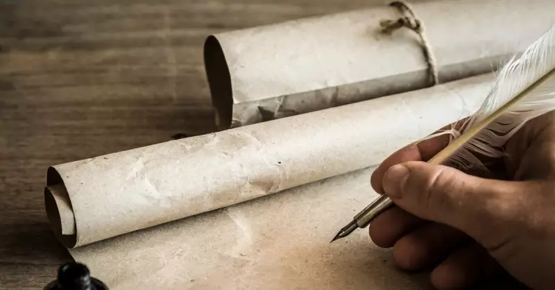 Edip Cansever: Türk Şiirinin Unutulmaz İsminin Hayatı ve Eserleri