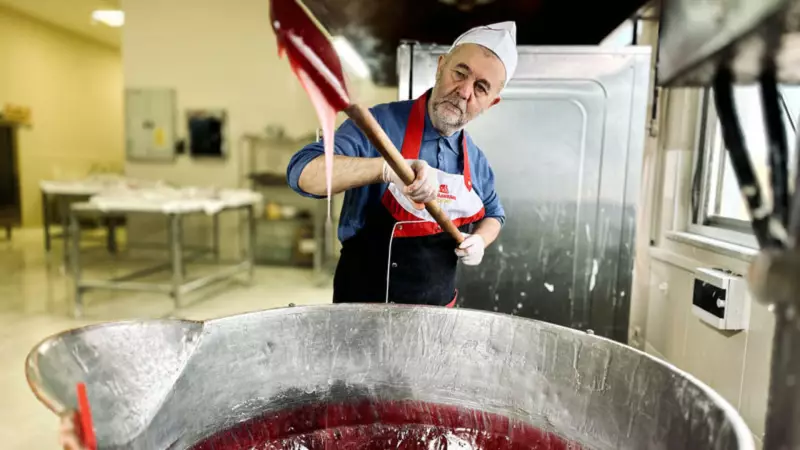 Edirne'nin Meşhur Tava Ciğeri Garnitürü Acı Biber Lokum Oldu