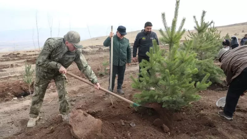 Şehit Üsteğmen İsmail Aksu'nun Anısına 2400 Rakımda Fidan Dikimi