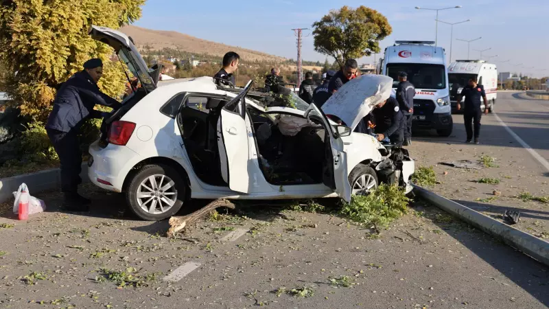 Elazığ'da Feci Trafik Kazası: Anne ve 7 Aylık Bebek Hayatını Kaybetti