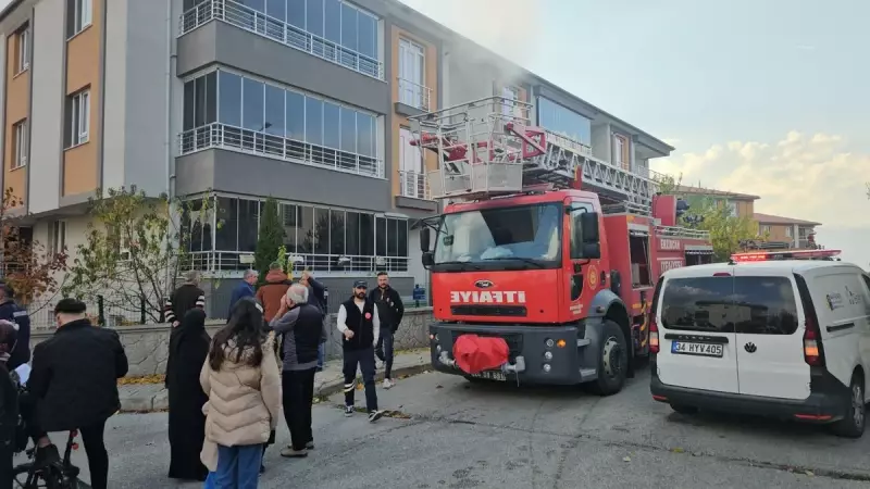 Erzincan'da 3 Katlı Binada Bodrum Yangını: İtfaiye Müdahalesi