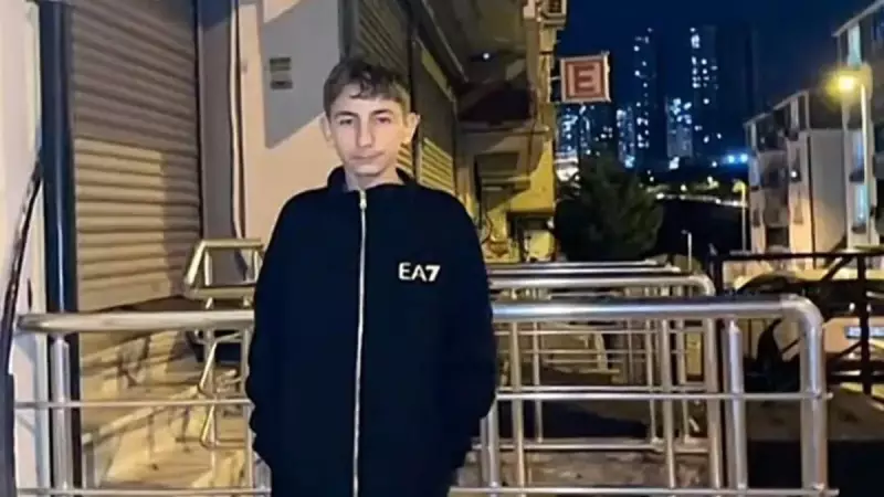 Esenyurt'ta 13 Yaşındaki Eren Evde Baygın Bulundu, Hayatını Kaybetti