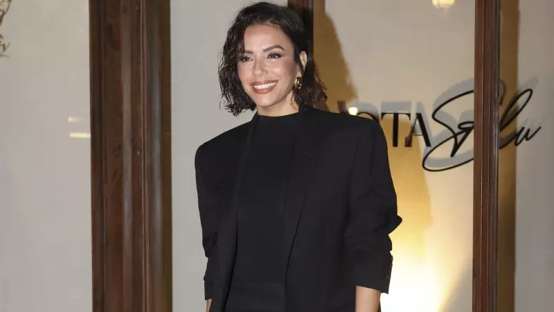 Eva Longoria'nın Madrid'deki Şeffaf Etekli Cesur Stili
