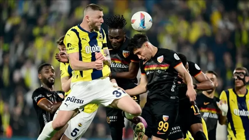 Fenerbahçe Kayserispor'u Ağırlıyor! Tedesco'nun 11'i Açıklandı