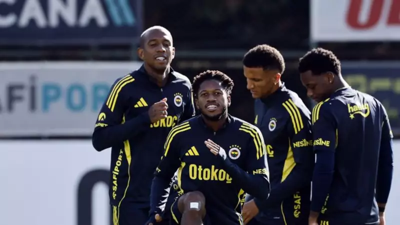 Fenerbahçe, Rizespor Maçı İçin Çift Antrenmanla Hazırlanıyor