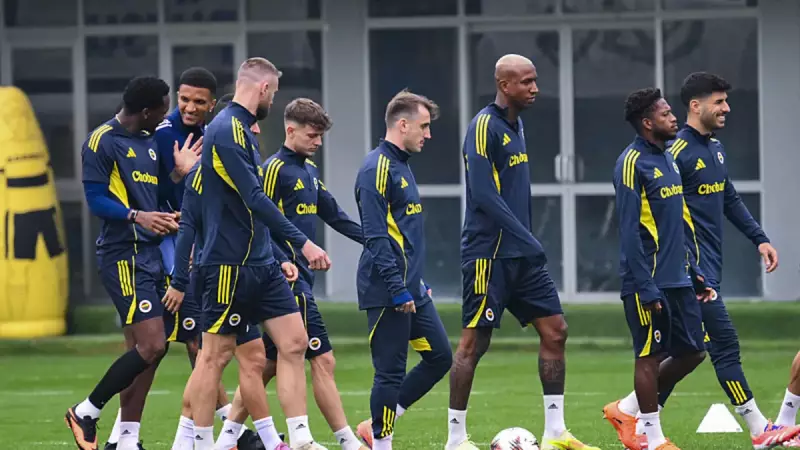 Fenerbahçe'de Yıldız Futbolcu Ülkesine Dönüyor!