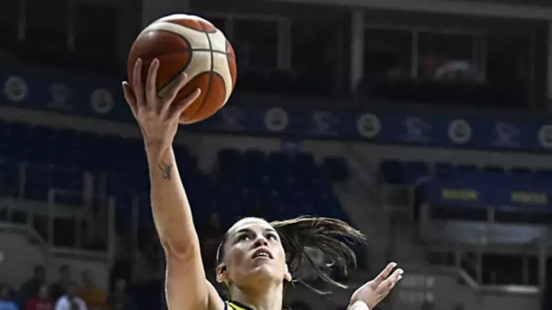 Fenerbahçeli Sevgi Uzun'dan Tarihi Rekor: Kadınlar Basketbol Süper Ligi'nde 1000 Sayı Barajını Aştı!