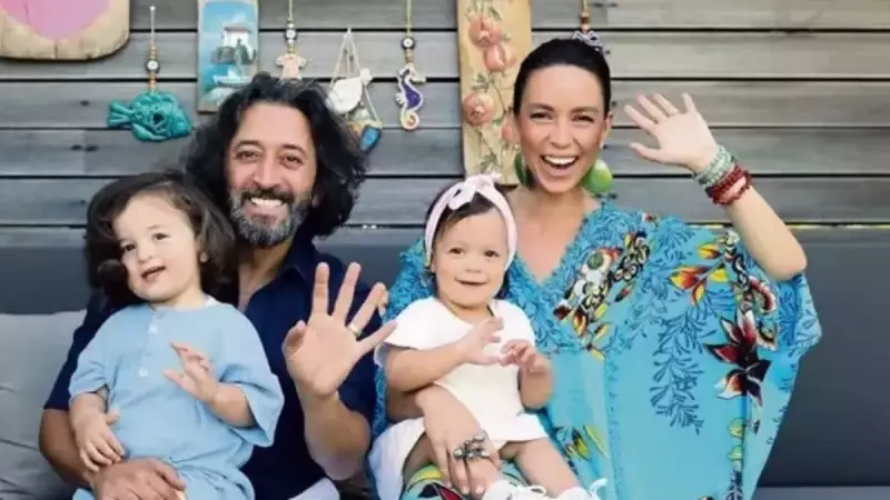 Fettah Can'ın İkizleri Büyüdü! İngiltere'den Keyifli Aile Anları