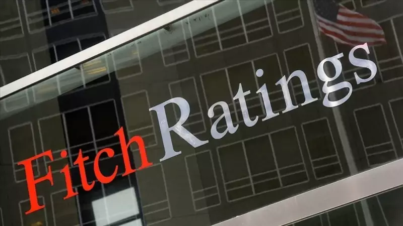 Fitch, Yunanistan'ın Kredi Notunu BBB Seviyesine Yükseltti