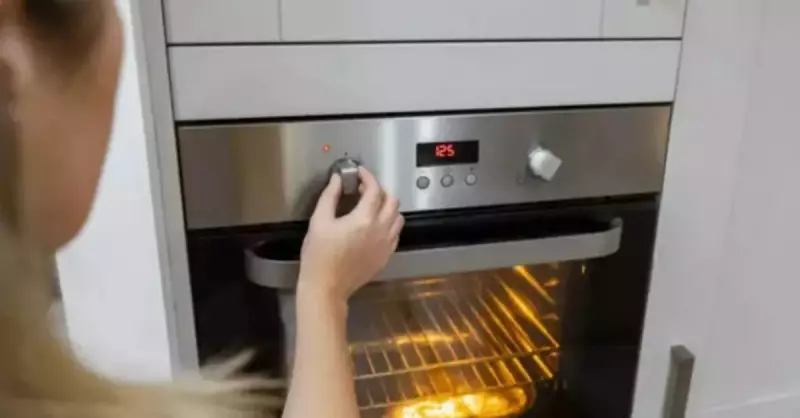 Fırın Elektrik Tüketimi: Saatte Kaç Watt Yakar ve Fatura Etkisi