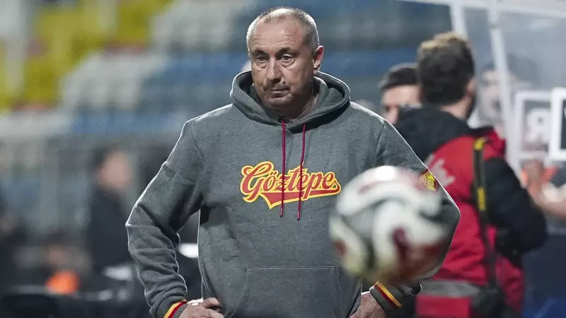 Göztepe, Kasımpaşa'yı 2-0 mağlup etti: Stoilov'dan taktiksel disiplin vurgusu