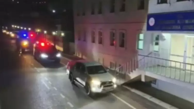 Hakkari ve Ağrı'da Uyuşturucu Operasyonu: 378 kg ve 773 litre ele geçirildi