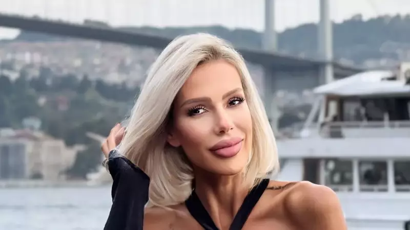 Hande Demir Londra'da Soyuldu: Cüzdanı Çalındı!