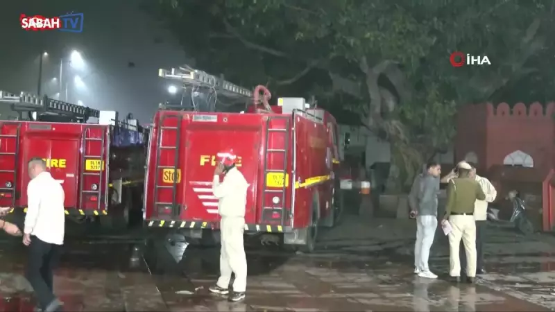 Hindistan'da Tarihi Kızıl Kale Yakınında Patlama: 13 Ölü