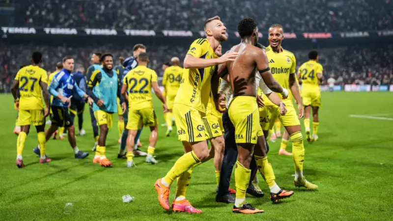 Jhon Duran'dan Muhteşem Gol! Tedesco'nun Galatasaray'ı İlk Derbisini Kazandı