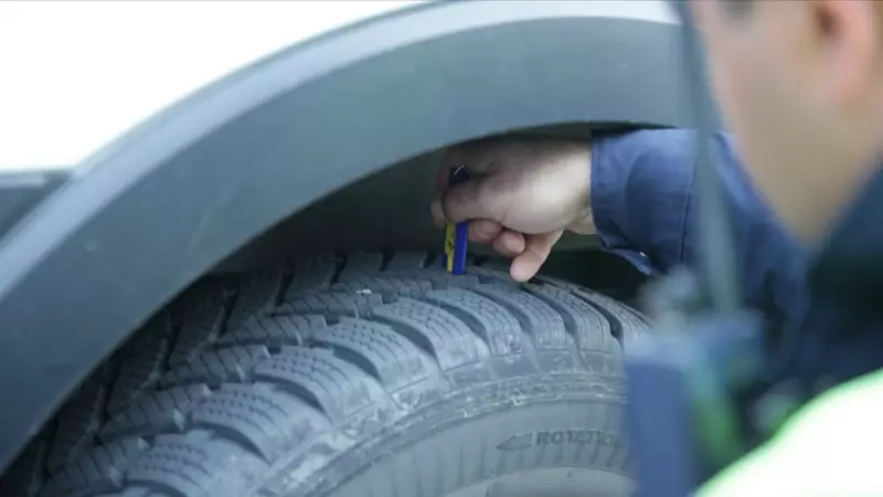 Kış Lastiği Zorunluluğu 15 Kasım'da Başlıyor: Ceza 5.856 TL