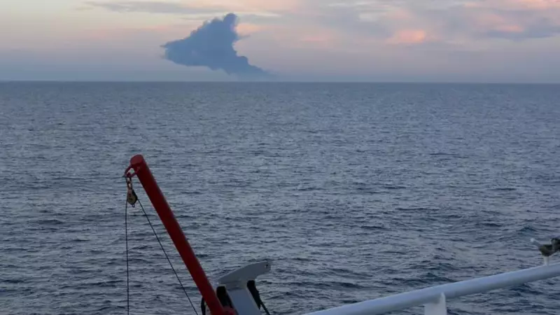 Karadeniz'de Tanker Patlaması: 25 Denizci Tahliye Edildi