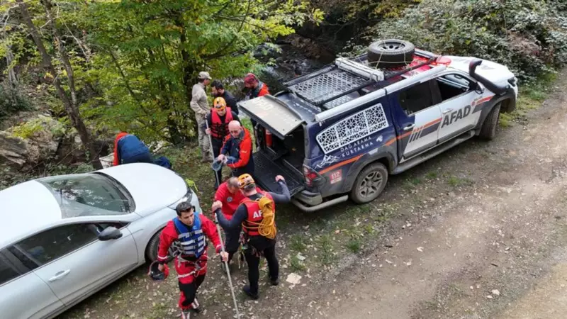 Kastamonu'da 6 Gündür Kayıp Anne ve Oğlu İçin Umutla Aranıyor