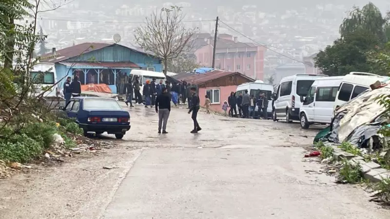 Kocaeli'de Acı Kaza: 4 Yaşındaki Minik Derman Minibüs Çarpması Sonucu Hayatını Kaybetti