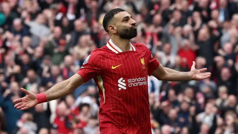 Liverpool, Aston Villa'yı Devirerek Premier Lig'de Fırtına Gibi Esiyor!