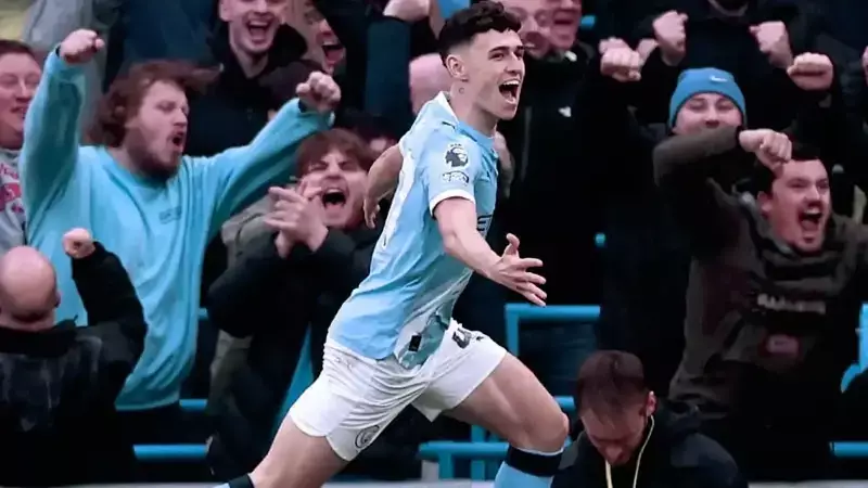 Manchester City Leeds United'ı 3-2 Yenerek Premier Lig'de Liderliği Sürdürdü