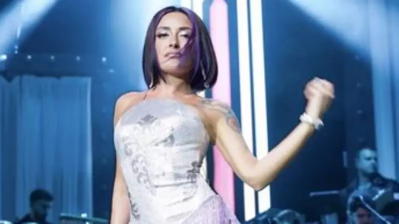 Melek Mosso Boşanma Sonrası Aşk Hayatını Açıkladı: Kapım Her Şeye Açık