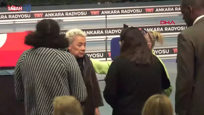 Muazzez Abacı'ya Ankara Radyosu'nda Duygusal Veda Töreni