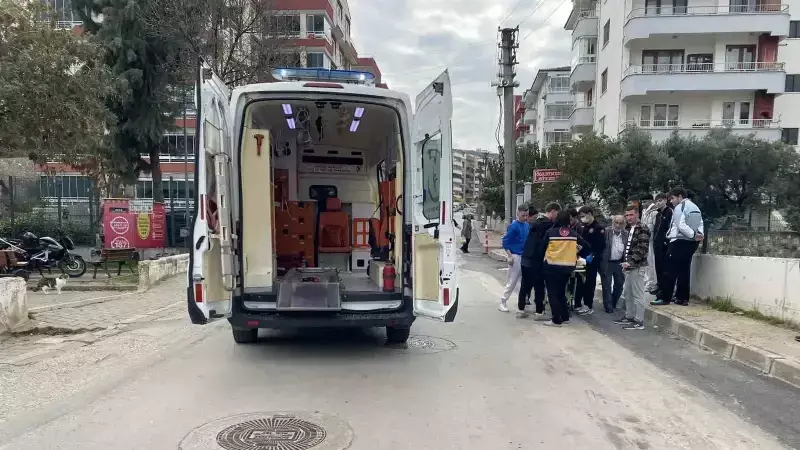 Mudanya'da 62 Yaşındaki Yayaya Çöp Kamyonu Çarptı: Tedavi Altına Alındı