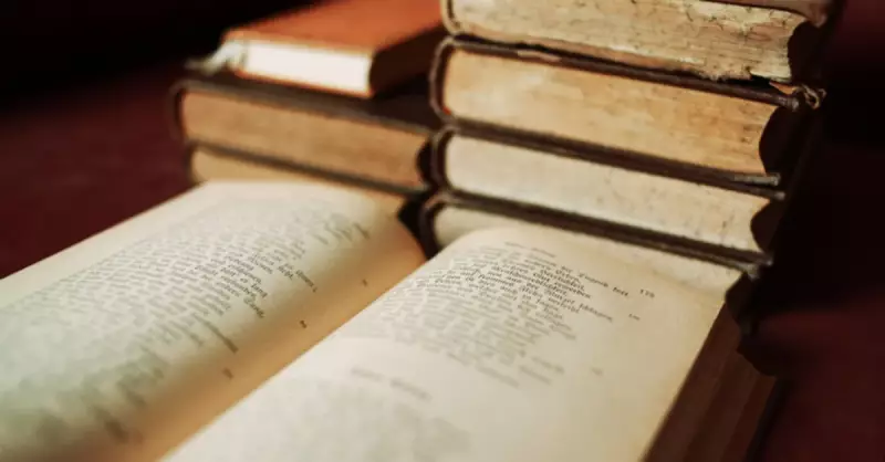 Muhyiddin Abdal Kimdir? 15-16. Yüzyıl Hurufi Şairinin Hayatı ve Eserleri