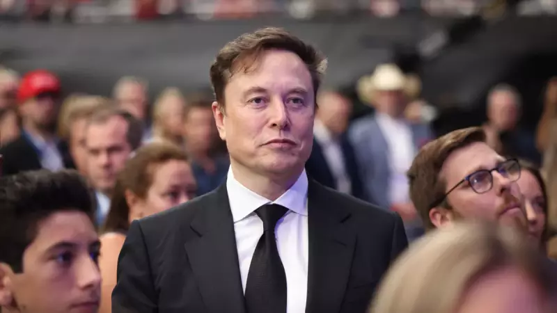 Musk ve Eilish Sosyal Medyada Savaştı: 'Zekası Parlak Değil'