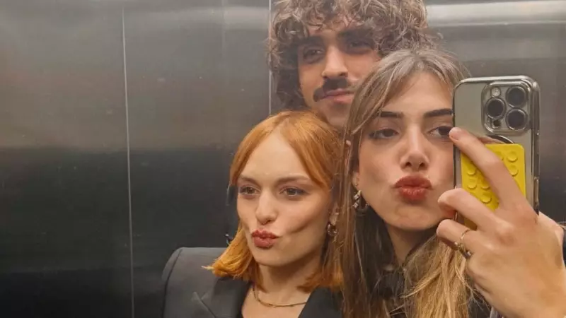 Nilperi Şahinkaya ve Baturalp Bekar'dan Yeni Aşk Pozu ve Görümce Paylaşımı