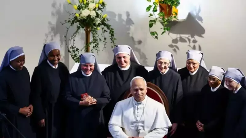 Papa 14. Leo İstanbul'da Yaşlıları Ziyaret Etti: 60 Kişiye Umut Oldu