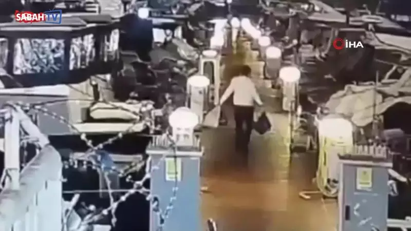 Pendik Marina'da Halat Kopması Sonucu Denize Düşen Adam Pervaneye Takılarak Hayatını Kaybetti