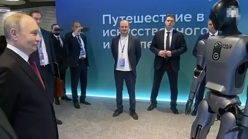 Putin Yerli İnsansı Robotla Tanıştı: Yapay Zeka Yolculuğu
