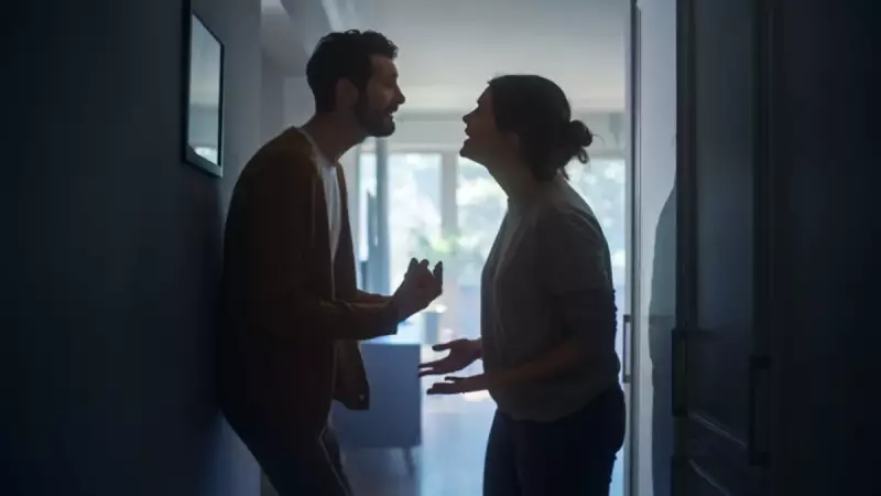 Sağlıklı İlişki Neden Kurulamaz? Çocukluk Travmaları Etkisi