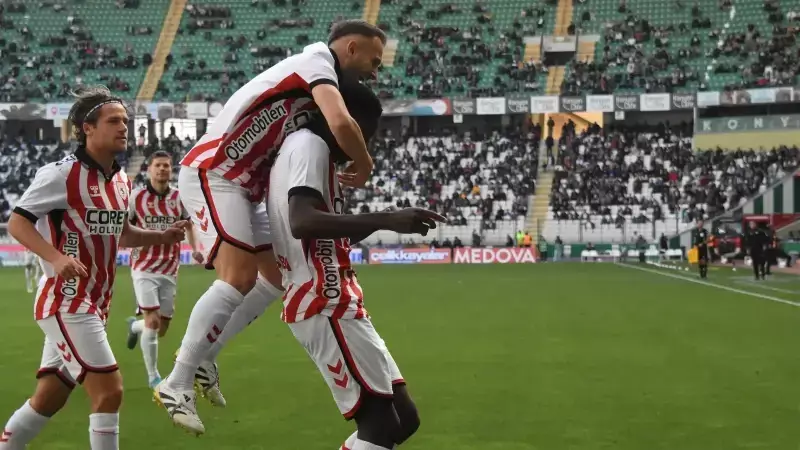 Samsunspor UEFA Konferans Ligi'nde Fırtına Gibi Esiyor: 3'te 3 Yaptı!